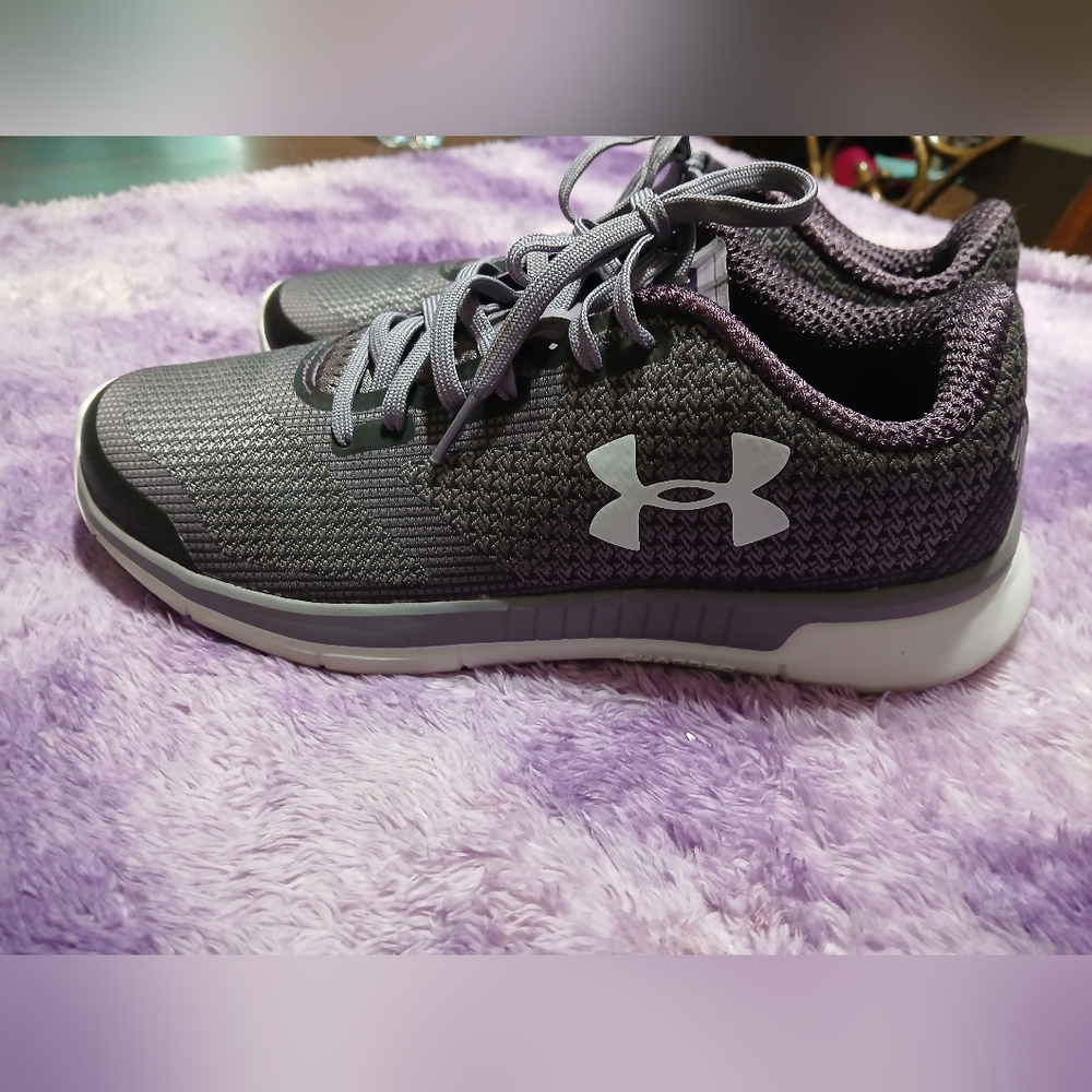 Under Armour Women's Charcoal and White Athletic Shoes